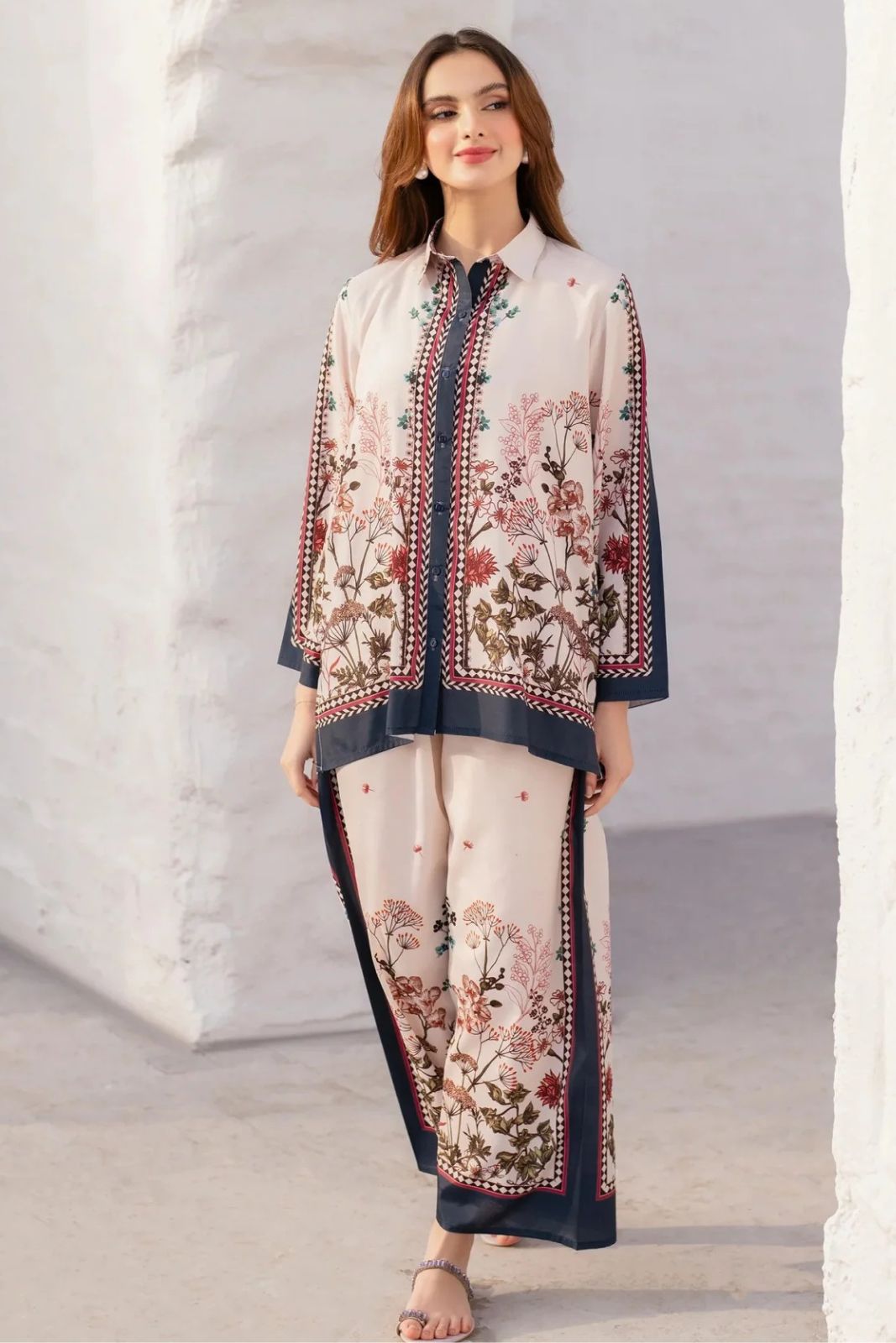 Swiss Lawn Digital Printed 2-Piece Stitched Suit Ragini.pk