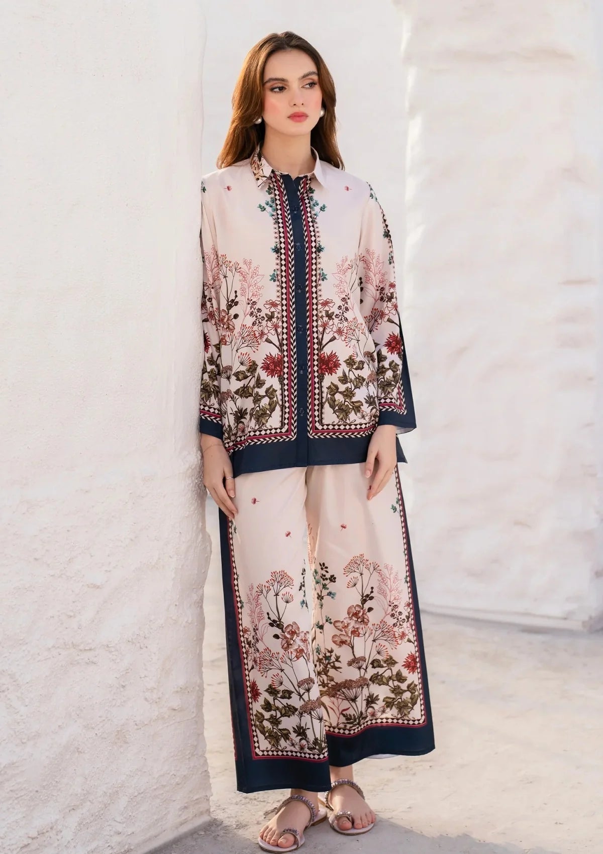 Swiss Lawn Digital Printed 2-Piece Stitched Suit Ragini.pk